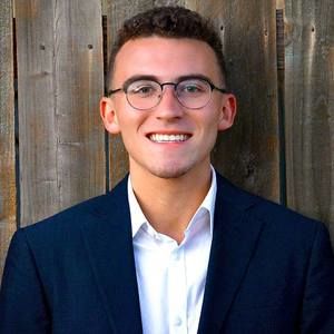 Meet your Posher, Payton